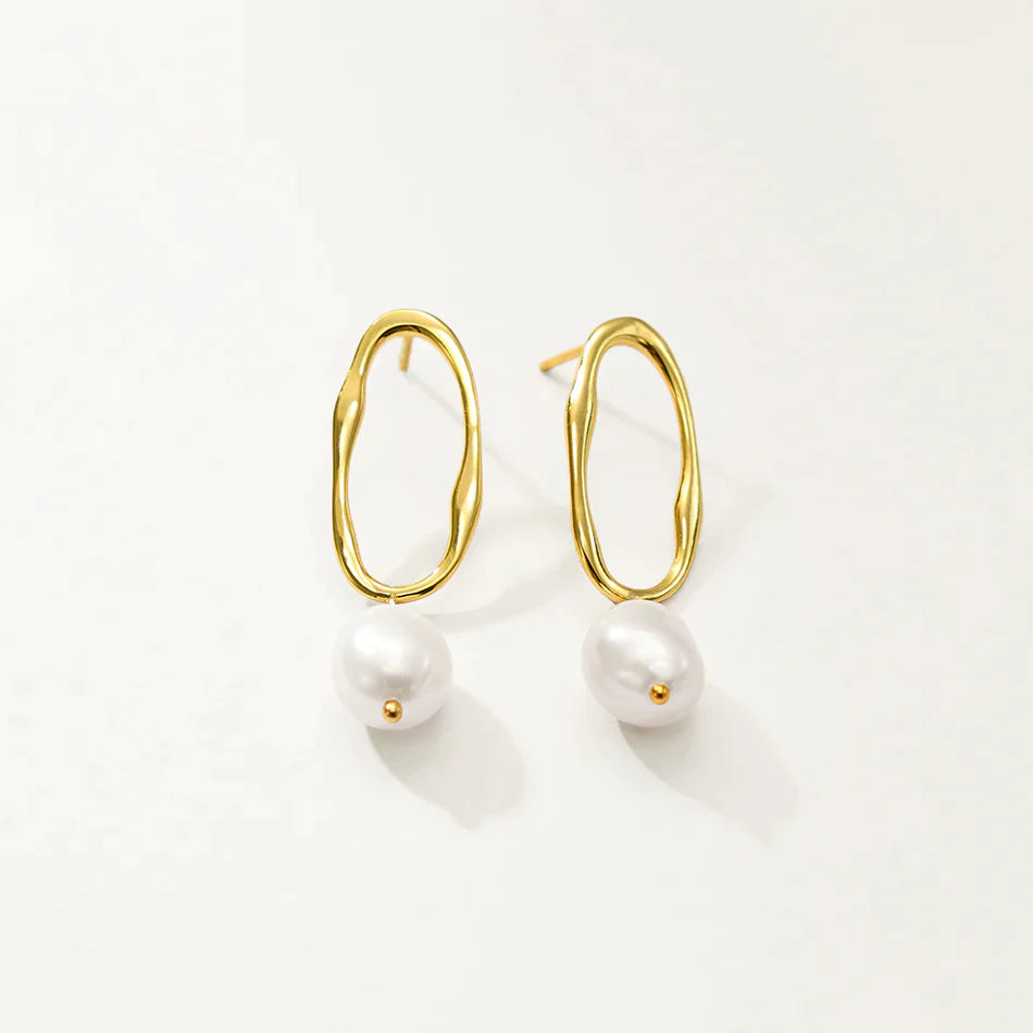 Moe Hollow Hoop Pearl Dangle Earring