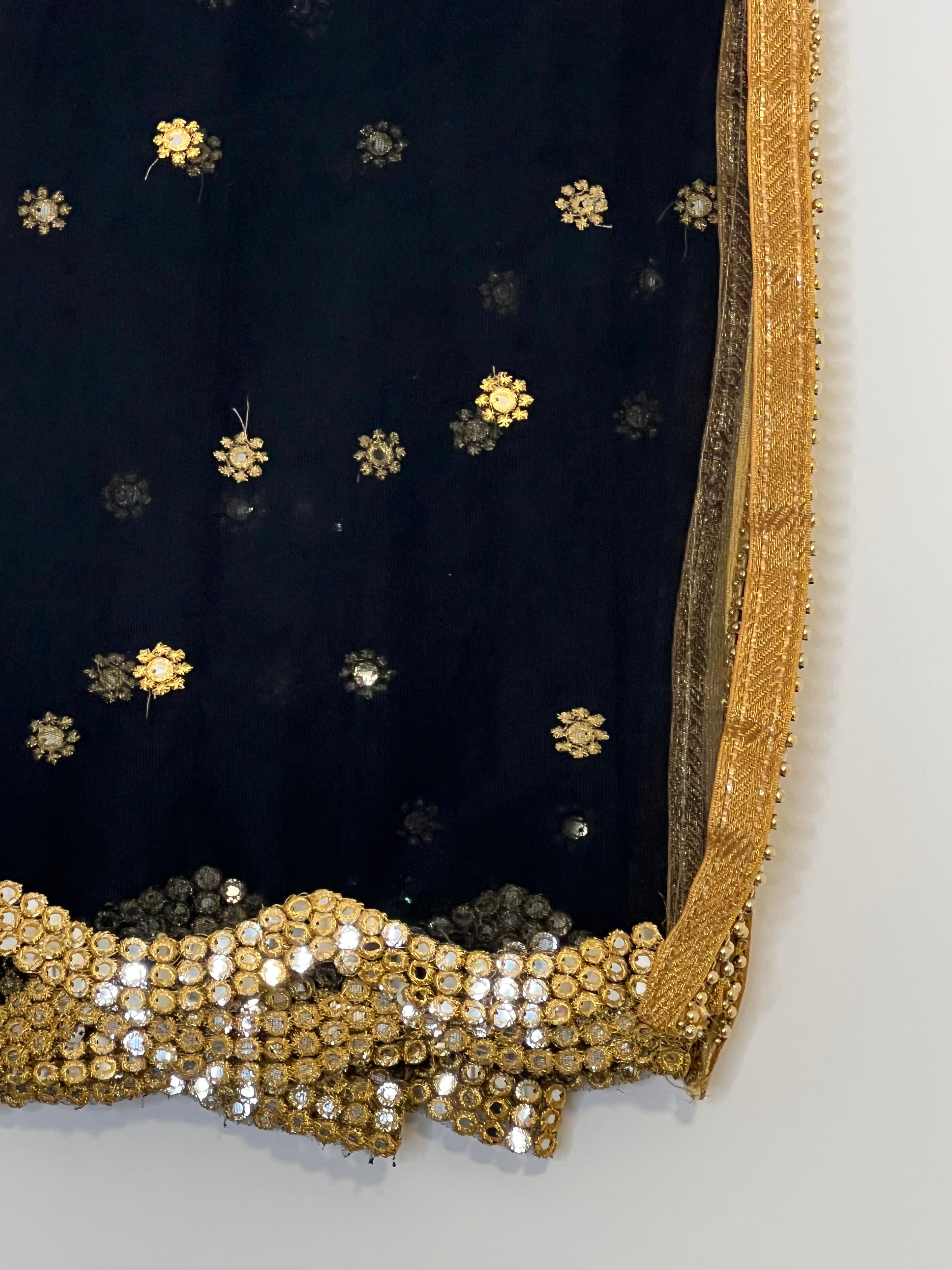 Sample Sale: Gold Boti Net Dupatta